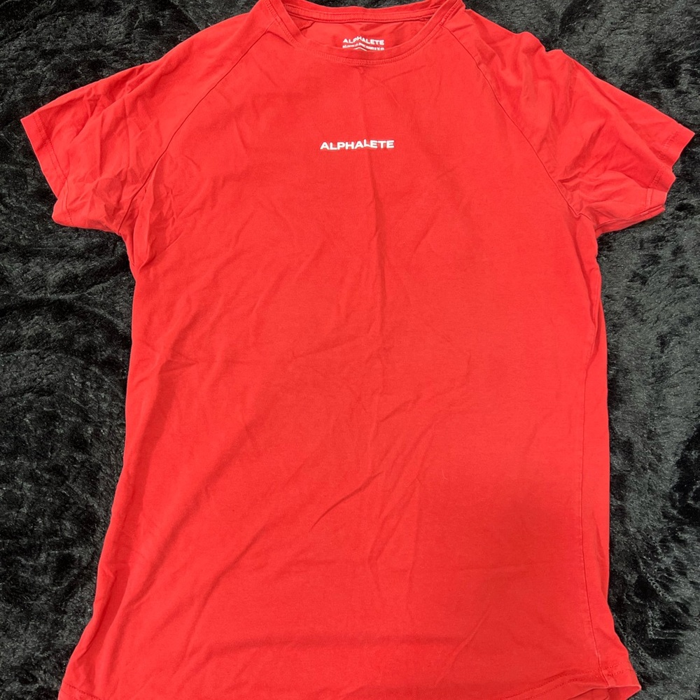 Alphalete performance tee size xl